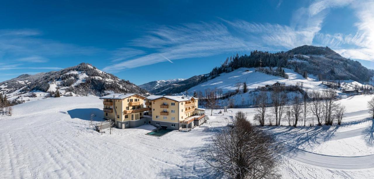 Der Alpenblick Hotell Sankt Johann im Pongau Exteriör bild