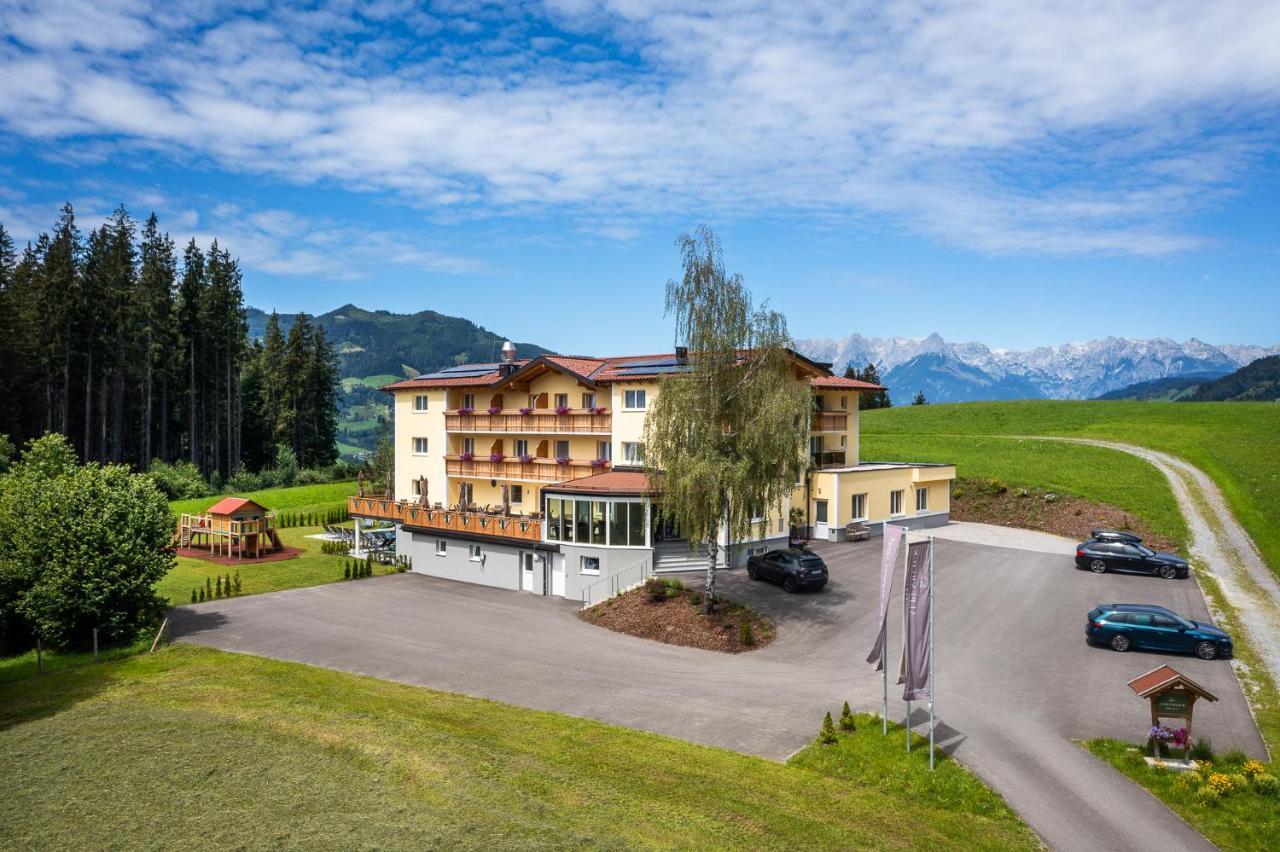 Der Alpenblick Hotell Sankt Johann im Pongau Exteriör bild