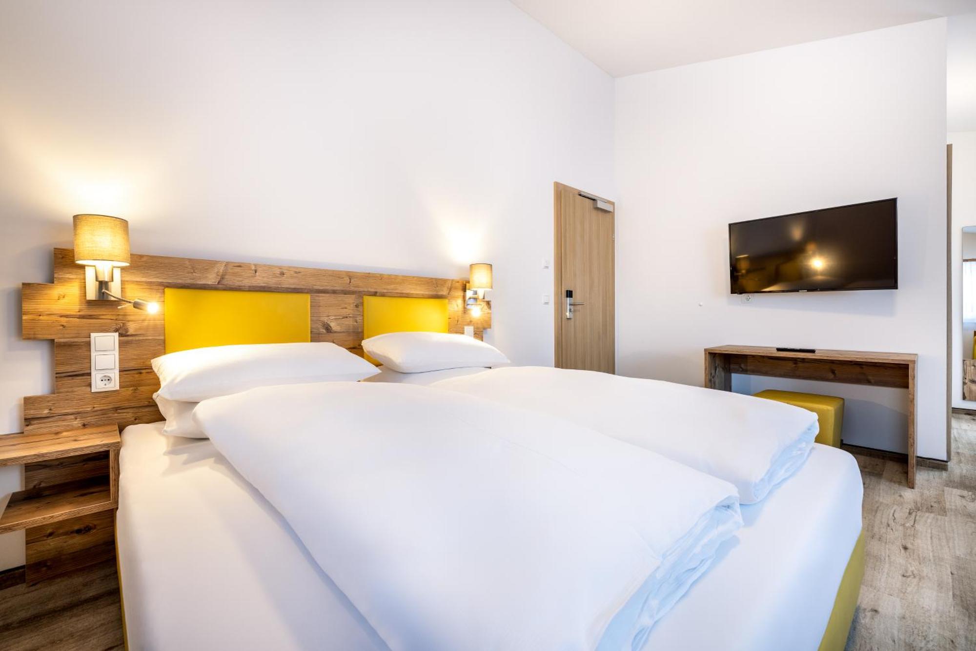 Der Alpenblick Hotell Sankt Johann im Pongau Exteriör bild